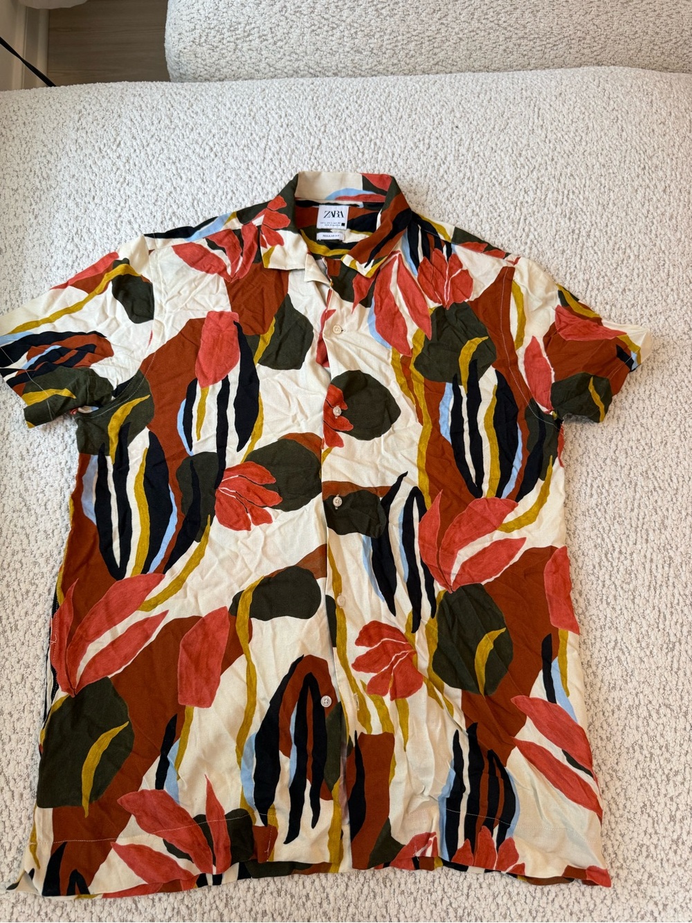 Zara Multicolor Leaf-Print Short Sleeve Button-Down Shirt